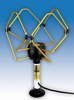 Omnidirectional antenna with amplifier